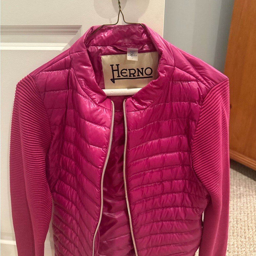 Herno Women's Fuchsia Puffer Jacket